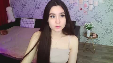 Snapshot of anny_shine chatting on December 7, 2024, 6:54 am Annie online show from December 7, 2024, 6:54 am