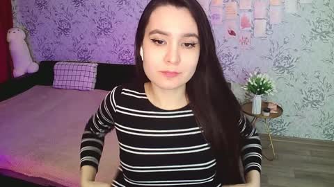 Snapshot of anny_shine chatting on December 15, 2024, 1:13 am Annie online show from December 15, 2024, 1:13 am
