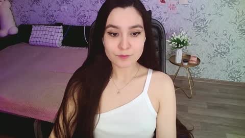Snapshot of anny_shine chatting on January 14, 2025, 1:49 pm Annie online show from January 14, 2025, 1:49 pm