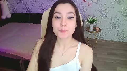 Snapshot of anny_shine chatting on February 18, 2025, 5:09 am Annie online show from February 18, 2025, 5:09 am