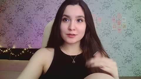 Annie online show from September 25, 2025, 2:48 am