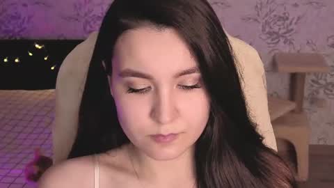 Snapshot of anny_shine chatting on June 16, 2026, 10:34 pm Annie online show from June 16, 2026, 10:34 pm