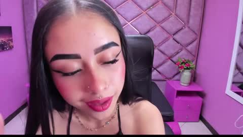 Anny online show from September 18, 2025, 3:25 pm