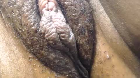 Snapshot of annybecca chatting on October 13, 2025, 4:51 pm Anny online show from October 13, 2025, 4:51 pm