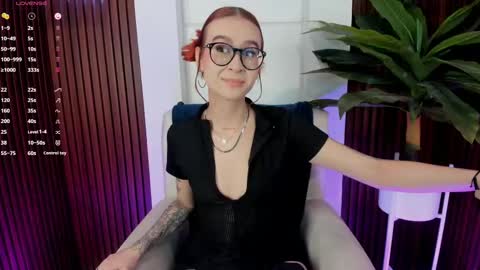 Snapshot of annybuny chatting on February 26, 2025, 12:36 pm Ana online show from February 26, 2025, 12:36 pm