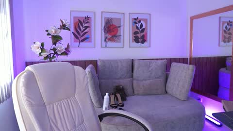 Ana online show from February 7, 2026, 7:17 pm