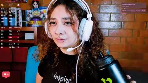 Snapshot of annycolin chatting on October 10, 2025, 11:04 pm Anny  IG online show from October 10, 2025, 11:04 pm