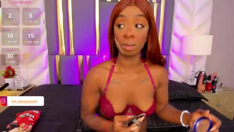 Snapshot of annyosoriio chatting on October 10, 2025, 9:25 pm Anny online show from October 10, 2025, 9:25 pm