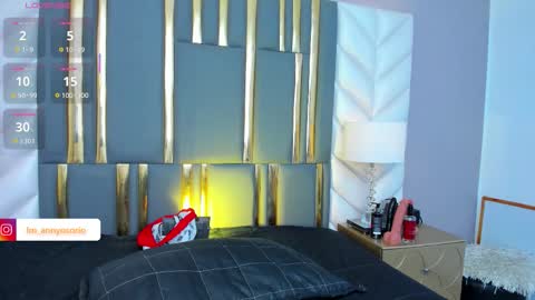 Snapshot of annyosoriio chatting on October 28, 2025, 8:33 pm Anny online show from October 28, 2025, 8:33 pm