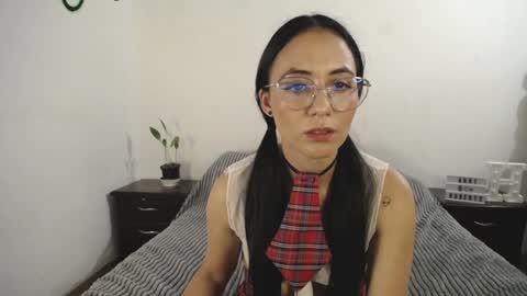 Snapshot of annyroberts_89 chatting on January 15, 2025, 11:40 pm Anny online show from January 15, 2025, 11:40 pm