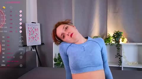 Anny online show from February 23, 2025, 8:33 pm