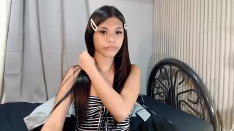 anok_yaii online show from June 15, 2026, 5:37 pm