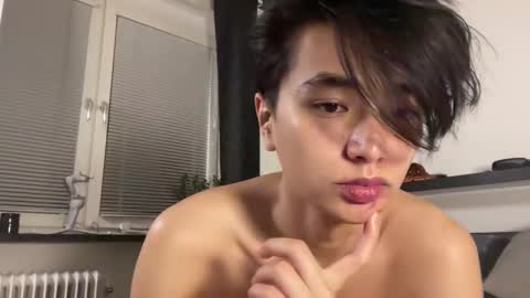 asiantwinkboy online show from December 7, 2024, 6:15 pm