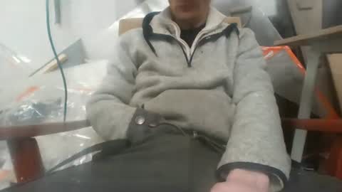 anon8809 online show from February 5, 2026, 9:36 am