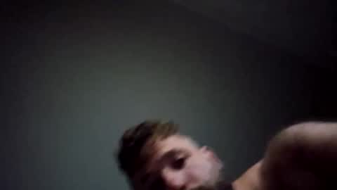 Dlguy online show from November 1, 2025, 2:35 am