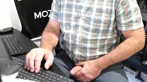 D online show from September 24, 2025, 12:52 pm