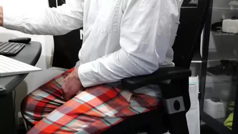 Snapshot of anonycock7 chatting on February 18, 2026, 2:24 pm D online show from February 18, 2026, 2:24 pm