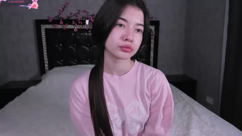 Anora  Emma online show from March 10, 2026, 9:53 pm