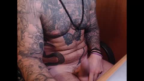 maicol online show from October 30, 2025, 5:24 pm