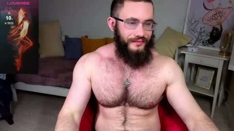 Ant online show from April 24, 2026, 10:56 pm