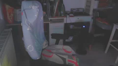 Snapshot of antares590 chatting on March 4, 2025, 10:05 pm antares590 online show from March 4, 2025, 10:05 pm