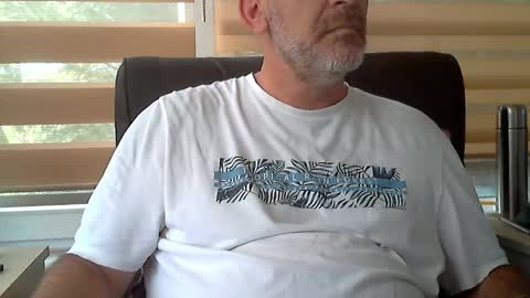 antheris online show from October 13, 2025, 1:44 pm