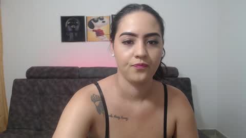 Anthonela Queen online show from March 1, 2025, 2:23 pm