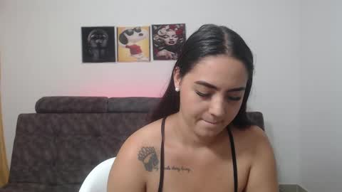 Anthonela Queen online show from March 2, 2025, 2:54 pm