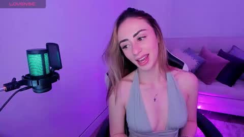 Snapshot of anthonelaa777 chatting on October 24, 2025, 11:45 pm Anthonela online show from October 24, 2025, 11:45 pm