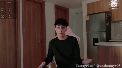 Snapshot of anthonny_05 chatting on March 10, 2026, 1:54 am TONY NEW ACCOUNT online show from March 10, 2026, 1:54 am