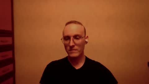 Snapshot of anthonythorn chatting on March 7, 2025, 6:43 pm anthonythorn online show from March 7, 2025, 6:43 pm