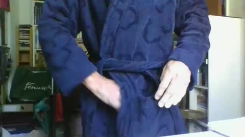 anthonyxxaa online show from October 26, 2025, 10:10 am