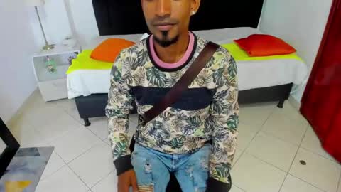 Snapshot of anthoy_wayans chatting on February 4, 2025, 12:51 am       online show from February 4, 2025, 12:51 am