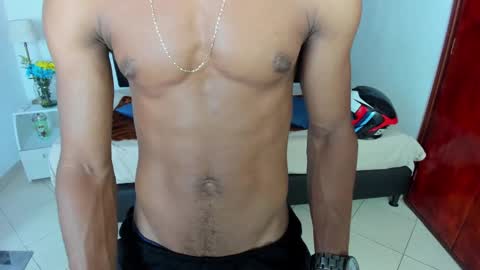 Snapshot of anthoy_wayans chatting on February 8, 2025, 12:49 am       online show from February 8, 2025, 12:49 am