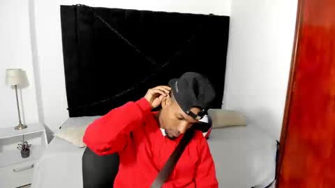 Snapshot of anthoy_wayans chatting on September 9, 2025, 12:32 am       online show from September 9, 2025, 12:32 am