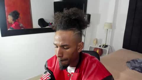 Snapshot of anthoy_wayans chatting on October 25, 2025, 12:29 am       online show from October 25, 2025, 12:29 am