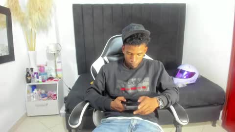       online show from April 29, 2026, 1:10 am
