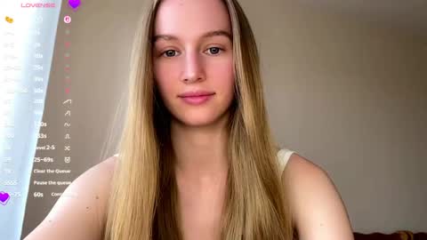 Viktoria online show from May 7, 2026, 3:06 pm
