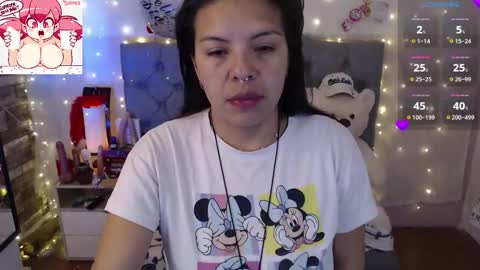 Snapshot of antolyh_c chatting on September 19, 2025, 9:43 am antolyh_c online show from September 19, 2025, 9:43 am