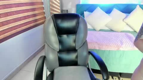 Anto online show from May 3, 2026, 12:00 pm