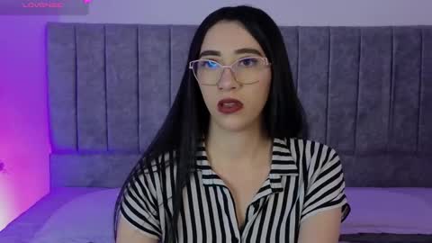 antonella online show from November 3, 2025, 8:10 pm