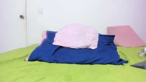 ANTONELLA online show from February 4, 2025, 10:24 pm