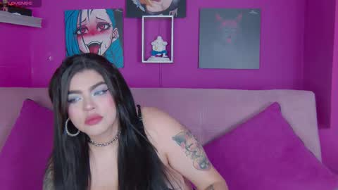 Antonella online show from January 5, 2026, 7:50 pm