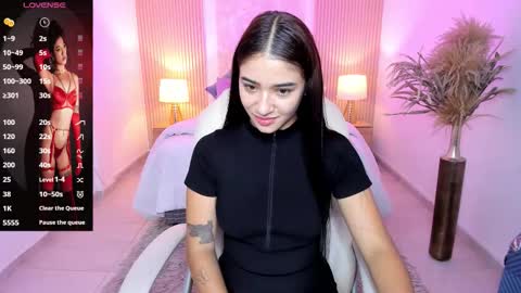 Snapshot of antonella_grayy chatting on October 24, 2025, 11:06 am  Antonella Grayy  online show from October 24, 2025, 11:06 am