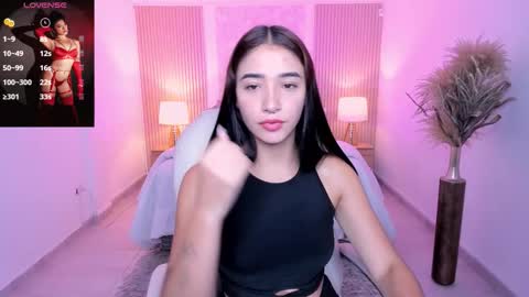 Snapshot of antonella_grayy chatting on October 25, 2025, 11:07 am  Antonella Grayy  online show from October 25, 2025, 11:07 am