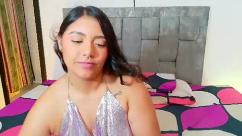 Snapshot of antonella_hot_x chatting on June 19, 2026, 2:27 am Antonella online show from June 19, 2026, 2:27 am