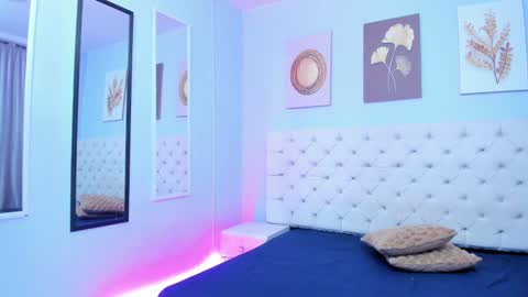 Antonella online show from December 28, 2024, 3:47 am