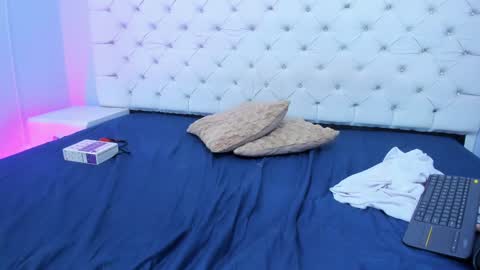 Antonella online show from December 28, 2024, 6:49 am