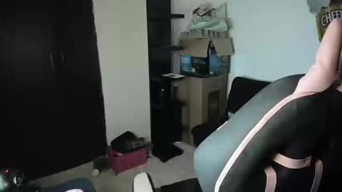 antonella  online show from March 18, 2026, 9:07 pm