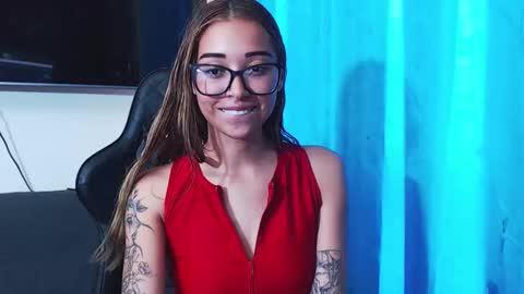 Snapshot of antonella_ponss chatting on October 30, 2025, 7:47 pm antonella_ponss online show from October 30, 2025, 7:47 pm